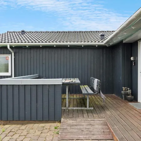 Vakantiehuis 4 Bedroom Lovely In Tarm