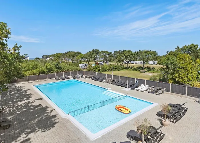 4 Bedroom Lovely In